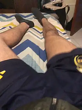 Snapshot of estebanlesca chatting on May 29, 8:40 pm estebanlesca online show from May 29, 8:40 pm