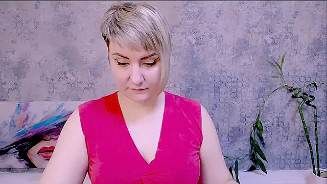 Djullia online show from November 25, 6:46 am