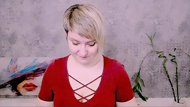 Djullia online show from April 3, 6:11 am