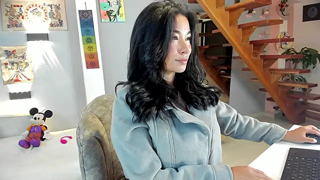 CelesteBreedlove online show from February 20, 12:27 pm