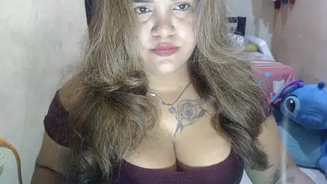 Snapshot of SEXY_SENSUALSARA chatting on July 21, 1:52 am SEXY SENSUALSARA online show from July 21, 1:52 am