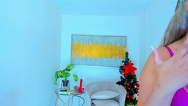 Snapshot of Carlota_peach chatting on December 28, 1:28 pm Carlota peach online show from December 28, 1:28 pm