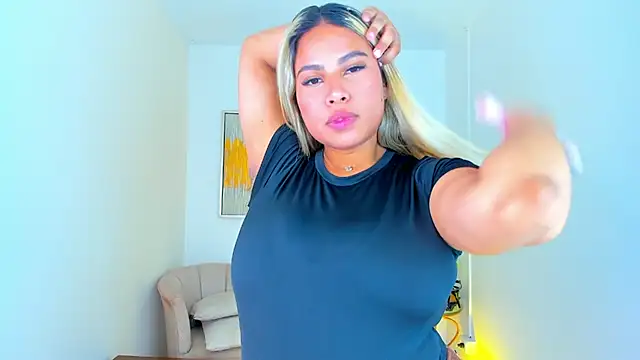 Snapshot of Carlota_peach chatting on February 12, 10:56 am Carlota peach online show from February 12, 10:56 am