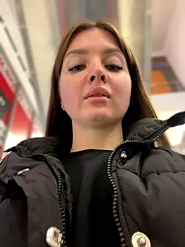 KrisMagnoly online show from October 29, 2:30 pm