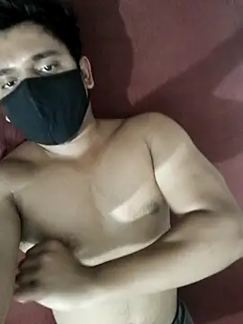 Snapshot of hotbigdick5596 chatting on June 23, 5:55 pm hotbigdick5596 online show from June 23, 5:55 pm