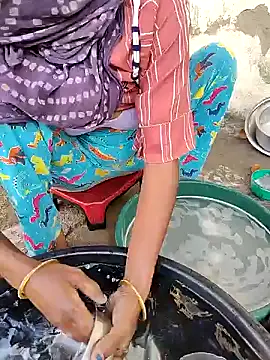 Shreya-Shetty09 online show from February 7, 2:50 am