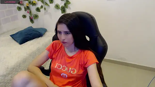 tania sweet   online show from March 21, 4:40 pm