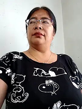 Snapshot of __valentina18 chatting on January 14, 1:17 pm   valentina18 online show from January 14, 1:17 pm