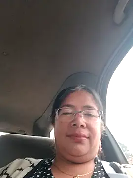 Snapshot of __valentina18 chatting on February 11, 1:41 pm   valentina18 online show from February 11, 1:41 pm