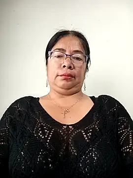 Snapshot of __valentina18 chatting on September 10, 1:11 pm   valentina18 online show from September 10, 1:11 pm