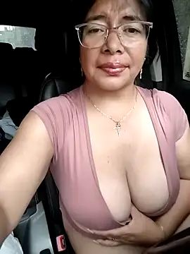   valentina18 online show from April 16, 9:39 pm