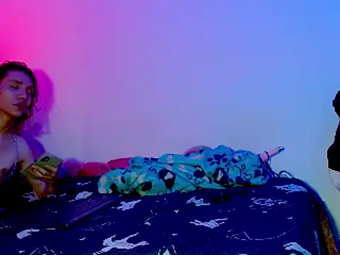 Snapshot of LAICK_01 chatting on December 8, 11:14 am LAICK 01 online show from December 8, 11:14 am