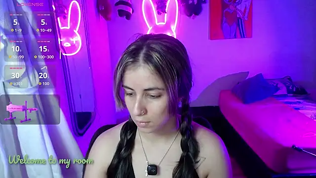 Snapshot of valentina_angel chatting on July 4, 3:24 am valentina angel online show from July 4, 3:24 am
