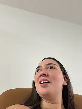 Snapshot of ava_blue chatting on November 23, 11:21 am ava blue online show from November 23, 11:21 am