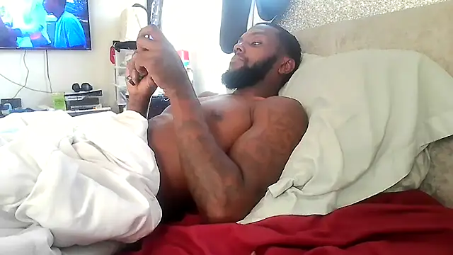 Chocolate Droppa online show from October 6, 8:39 pm