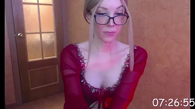 Snapshot of Sonitka chatting on June 7, 12:42 pm Sonitka online show from June 7, 12:42 pm