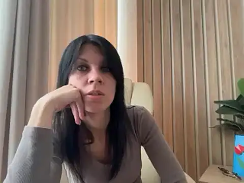 Snapshot of InjaAtHome chatting on May 29, 2:04 pm InjaAtHome online show from May 29, 2:04 pm
