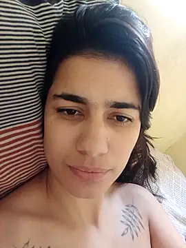 Mamamiabr online show from March 3, 7:09 pm