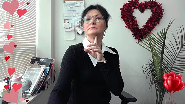 Snapshot of City_Kat chatting on February 12, 3:49 pm City Kat online show from February 12, 3:49 pm