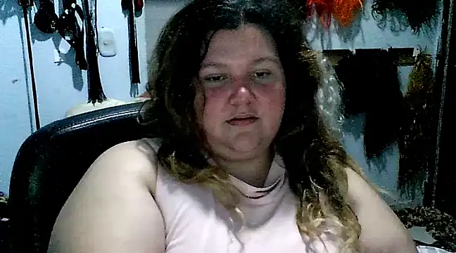 squirt322bbw online show from March 14, 2:20 am
