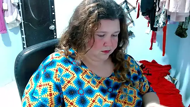 squirt322bbw online show from December 15, 7:18 pm