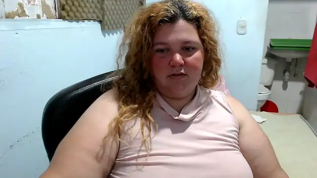 Snapshot of squirt322bbw chatting on April 18, 4:11 pm squirt322bbw online show from April 18, 4:11 pm