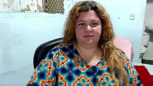 Snapshot of squirt322bbw chatting on May 19, 3:29 pm squirt322bbw online show from May 19, 3:29 pm