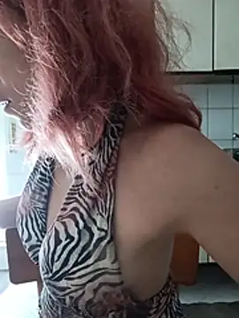 Snapshot of Annarella_Pika chatting on June 29, 1:22 pm Annarella Pika online show from June 29, 1:22 pm