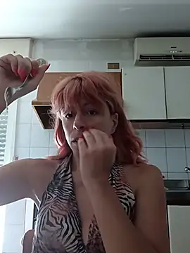 Snapshot of Annarella_Pika chatting on July 16, 11:49 am Annarella Pika online show from July 16, 11:49 am