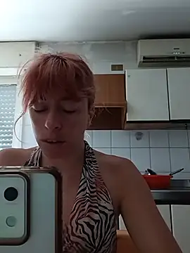 Snapshot of Annarella_Pika chatting on July 20, 12:18 pm Annarella Pika online show from July 20, 12:18 pm