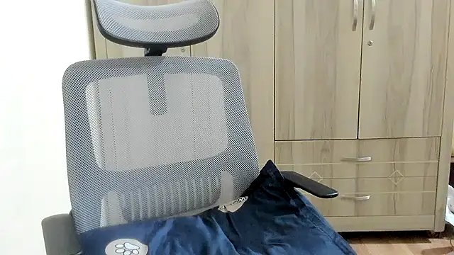 Snapshot of Beauty_Asian_Tina chatting on February 15, 12:59 am Beauty Asian Tina online show from February 15, 12:59 am