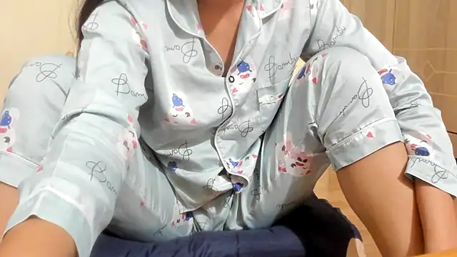 Snapshot of Beauty_Asian_Tina chatting on February 26, 7:31 am Beauty Asian Tina online show from February 26, 7:31 am