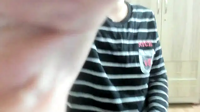 Snapshot of Beauty_Asian_Tina chatting on March 11, 1:16 am Beauty Asian Tina online show from March 11, 1:16 am