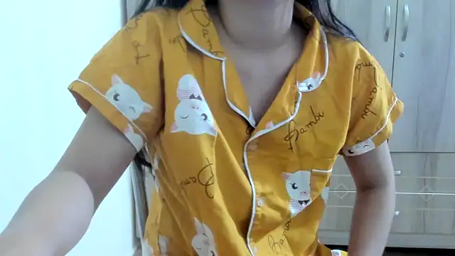 Snapshot of Beauty_Asian_Tina chatting on March 12, 11:33 pm Beauty Asian Tina online show from March 12, 11:33 pm