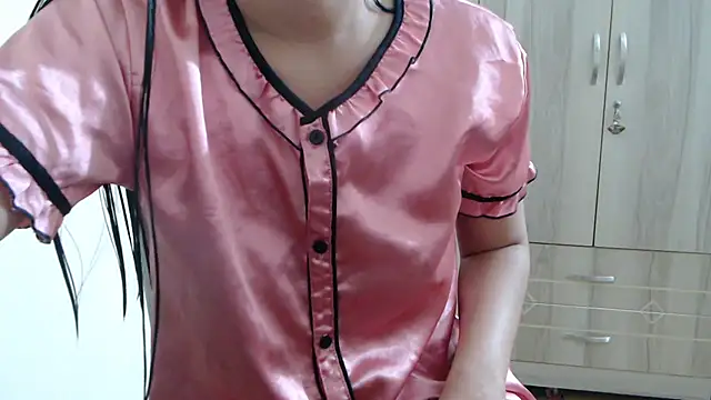 Snapshot of Beauty_Asian_Tina chatting on March 22, 6:43 am Beauty Asian Tina online show from March 22, 6:43 am