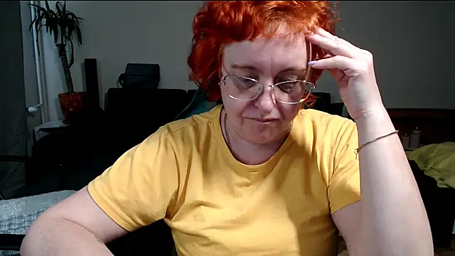 JoannaAndNeighbour online show from March 25, 7:47 am