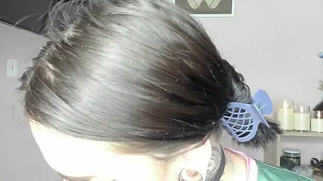 Snapshot of Jas_miin chatting on April 26, 3:04 am Jas miin online show from April 26, 3:04 am