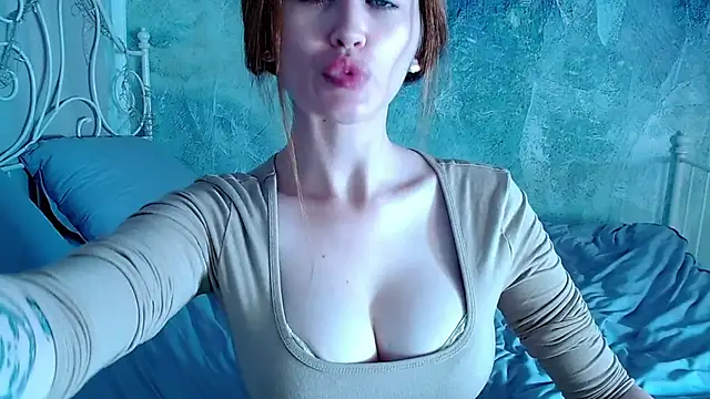 millllina online show from October 16, 1:39 am