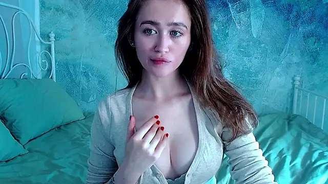 Snapshot of millllina chatting on April 27, 1:31 pm millllina online show from April 27, 1:31 pm