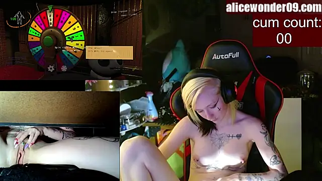 Snapshot of alicewonder09 chatting on February 2, 10:57 am alicewonder09 online show from February 2, 10:57 am