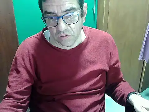 FernandoReuterG online show from October 14, 2:56 am