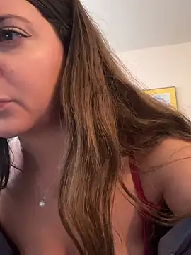 Snapshot of rosexx96 chatting on June 25, 1:04 pm rosexx96 online show from June 25, 1:04 pm