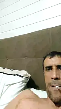 Hotcasados69 online show from March 4, 6:19 am