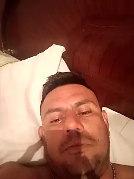 Snapshot of tati8718 chatting on November 13, 5:56 pm tati8718 online show from November 13, 5:56 pm