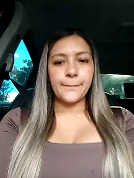 Snapshot of alana_69 chatting on May 30, 9:45 pm alana 69 online show from May 30, 9:45 pm