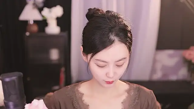 Ocean--Lili online show from January 23, 2:28 pm