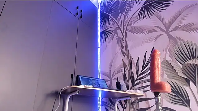 sugar-mirie online show from September 12, 12:27 pm