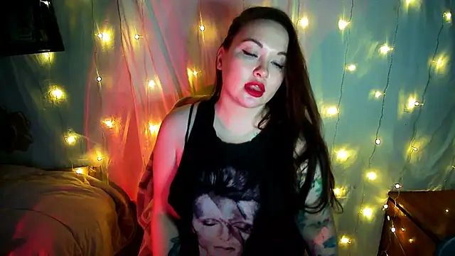 Snapshot of Victoria_Marks chatting on March 21, 10:28 pm Victoria Marks online show from March 21, 10:28 pm