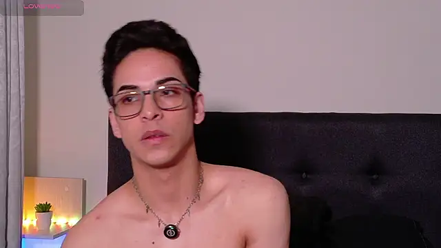 aodaboyyy online show from February 4, 9:37 am