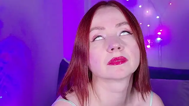 Snapshot of AnnJey chatting on February 2, 10:58 am AnnJey online show from February 2, 10:58 am